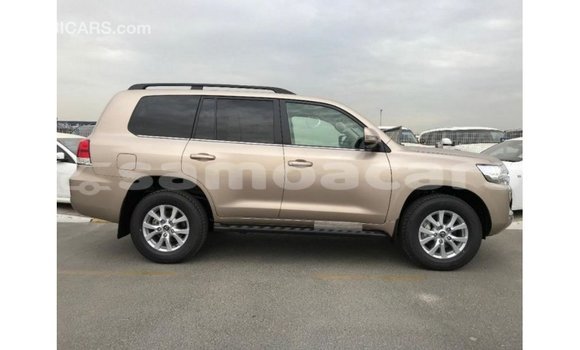 Buy Import Toyota Land Cruiser Other Car in Import - Dubai in A'ana Buy Import Toyota Land Cruiser Other Car in Import - Dubai in A'ana