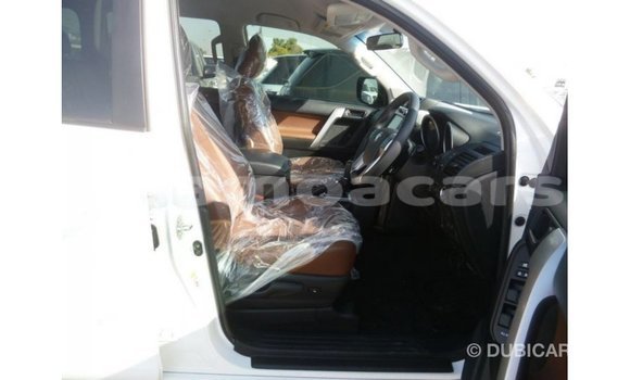 Buy Import Toyota Prado White Car in Import - Dubai in A'ana Buy Import Toyota Prado White Car in Import - Dubai in A'ana