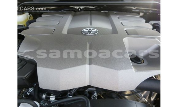 Buy Import Toyota Land Cruiser White Car in Import - Dubai in A'ana Buy Import Toyota Land Cruiser White Car in Import - Dubai in A'ana