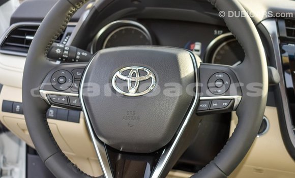 Buy Import Toyota Camry White Car in Import - Dubai in A'ana Buy Import Toyota Camry White Car in Import - Dubai in A'ana