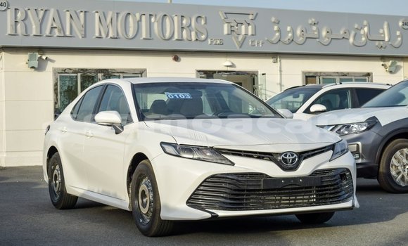 Buy Import Toyota Camry White Car in Import - Dubai in A'ana Buy Import Toyota Camry White Car in Import - Dubai in A'ana