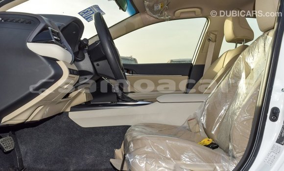 Buy Import Toyota Camry White Car in Import - Dubai in A'ana Buy Import Toyota Camry White Car in Import - Dubai in A'ana