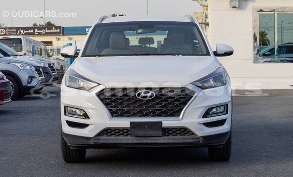 Buy Import Hyundai Tucson White Car in Import - Dubai in A'ana Buy Import Hyundai Tucson White Car in Import - Dubai in A'ana