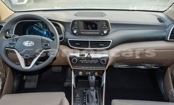 Buy Import Hyundai Tucson White Car in Import - Dubai in A'ana Buy Import Hyundai Tucson White Car in Import - Dubai in A'ana