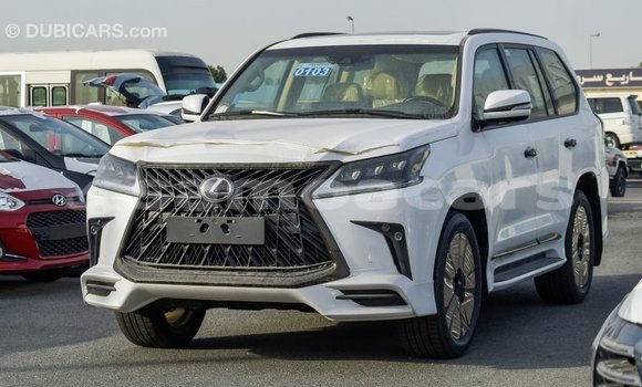Buy Import Lexus LX White Car in Import - Dubai in A'ana Buy Import Lexus LX White Car in Import - Dubai in A'ana