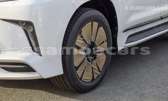 Buy Import Lexus LX White Car in Import - Dubai in A'ana Buy Import Lexus LX White Car in Import - Dubai in A'ana