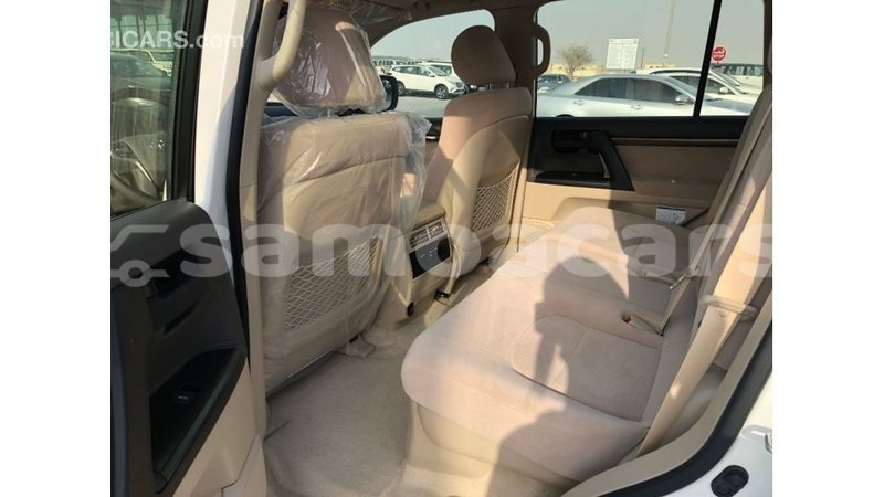 Big with watermark toyota land cruiser a ana import dubai 3939