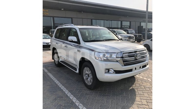 Big with watermark toyota land cruiser a ana import dubai 3940