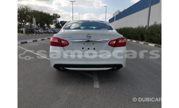 Acheter Import Voiture Nissan Altima Blanc à Import - Dubai, A'ana Acheter Import Voiture Nissan Altima Blanc à Import - Dubai, A'ana