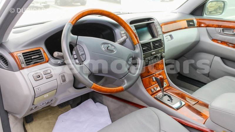 Big with watermark lexus ls a ana import dubai 3950