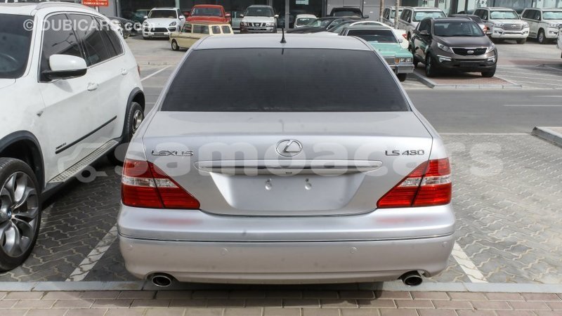 Big with watermark lexus ls a ana import dubai 3950