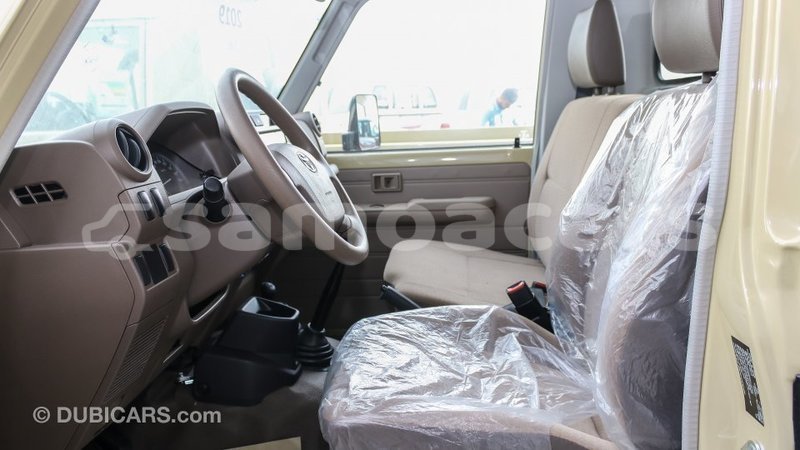 Big with watermark toyota land cruiser a ana import dubai 3956