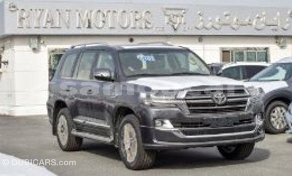 Buy Import Toyota Land Cruiser Other Car in Import - Dubai in A'ana Buy Import Toyota Land Cruiser Other Car in Import - Dubai in A'ana