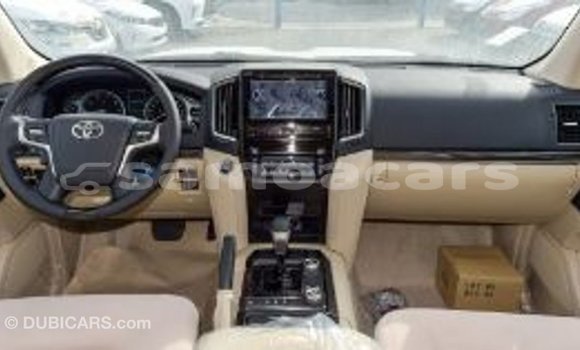Buy Import Toyota Land Cruiser Other Car in Import - Dubai in A'ana Buy Import Toyota Land Cruiser Other Car in Import - Dubai in A'ana