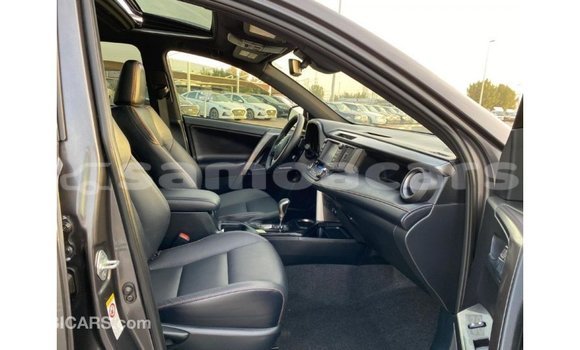 Acheter Import Voiture Toyota 4Runner Autre à Import - Dubai, A'ana Acheter Import Voiture Toyota 4Runner Autre à Import - Dubai, A'ana