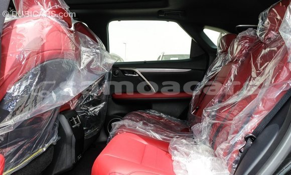 Acheter Import Voiture Lexus RX 300 Noir à Import - Dubai, A'ana Acheter Import Voiture Lexus RX 300 Noir à Import - Dubai, A'ana