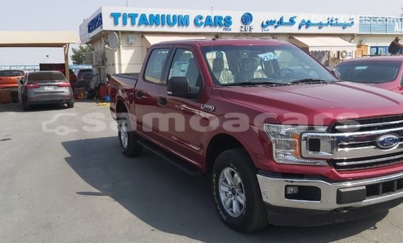 Acheter Import Voiture Ford Club Wagon Rouge à Import - Dubai, A'ana Acheter Import Voiture Ford Club Wagon Rouge à Import - Dubai, A'ana