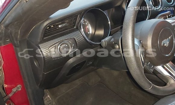 Acheter Import Voiture Ford Mustang Rouge à Import - Dubai, A'ana Acheter Import Voiture Ford Mustang Rouge à Import - Dubai, A'ana