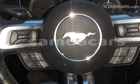 Acheter Import Voiture Ford Mustang Rouge à Import - Dubai, A'ana Acheter Import Voiture Ford Mustang Rouge à Import - Dubai, A'ana
