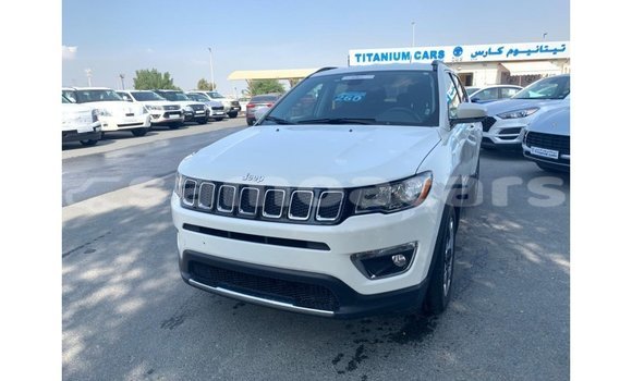 Acheter Import Voiture Jeep Compass Blanc à Import - Dubai, A'ana