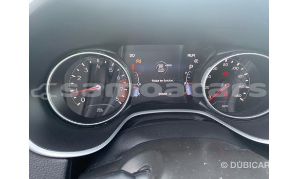 Acheter Import Voiture Jeep Compass Blanc à Import - Dubai, A'ana Acheter Import Voiture Jeep Compass Blanc à Import - Dubai, A'ana