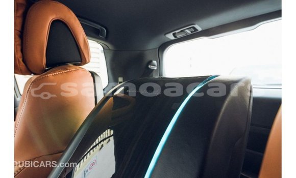 Acheter Import Voiture Lexus LX Noir à Import - Dubai, A'ana Acheter Import Voiture Lexus LX Noir à Import - Dubai, A'ana