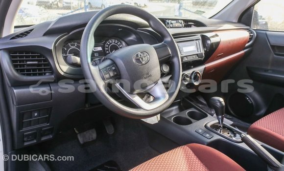 Buy Import Toyota Hilux White Car in Import - Dubai in A'ana Buy Import Toyota Hilux White Car in Import - Dubai in A'ana