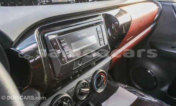 Buy Import Toyota Hilux White Car in Import - Dubai in A'ana Buy Import Toyota Hilux White Car in Import - Dubai in A'ana