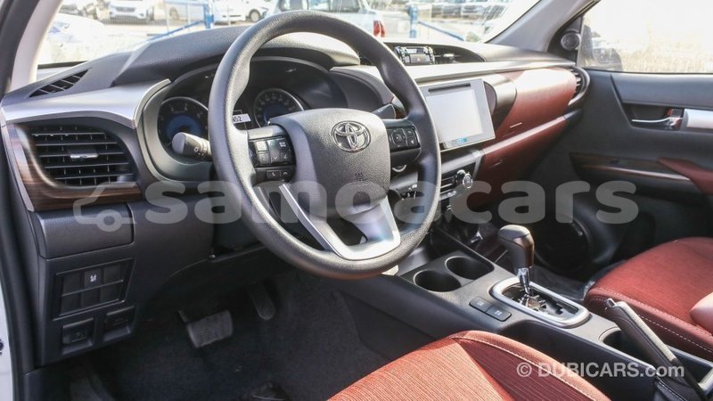 Big with watermark toyota hilux a ana import dubai 3990