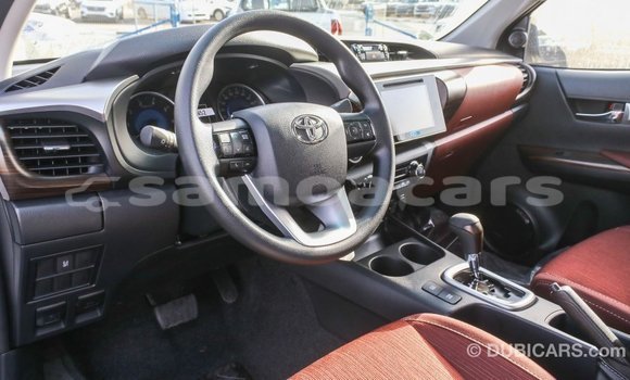 Buy Import Toyota Hilux White Car in Import - Dubai in A'ana Buy Import Toyota Hilux White Car in Import - Dubai in A'ana
