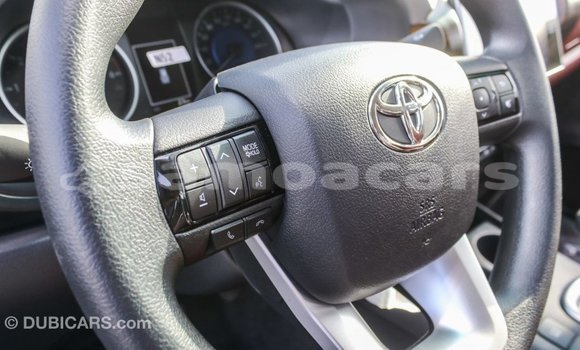 Buy Import Toyota Hilux White Car in Import - Dubai in A'ana Buy Import Toyota Hilux White Car in Import - Dubai in A'ana