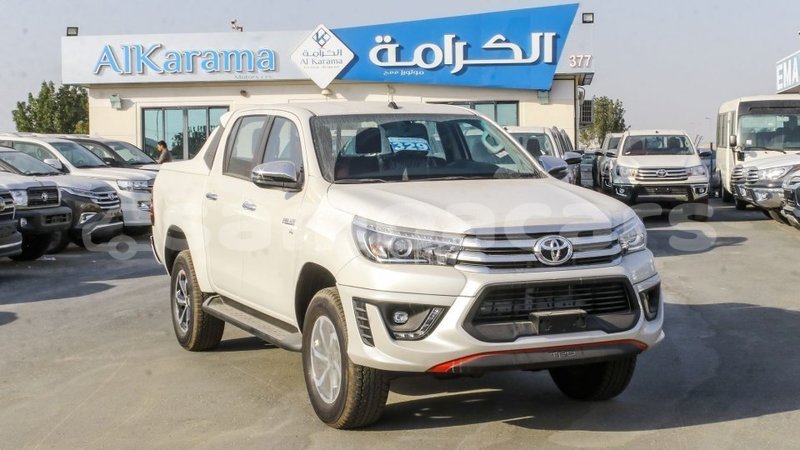 Big with watermark toyota hilux a ana import dubai 3996