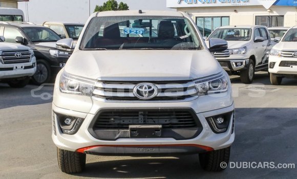 Buy Import Toyota Hilux White Car in Import - Dubai in A'ana Buy Import Toyota Hilux White Car in Import - Dubai in A'ana