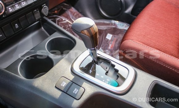 Buy Import Toyota Hilux White Car in Import - Dubai in A'ana Buy Import Toyota Hilux White Car in Import - Dubai in A'ana