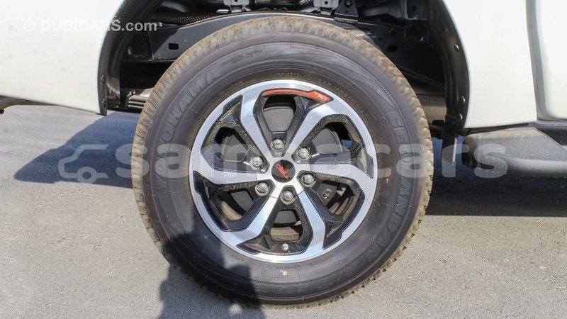 Big with watermark toyota hilux a ana import dubai 3996