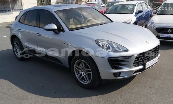 Acheter Import Voiture Porsche Macan Autre à Import - Dubai, A'ana Acheter Import Voiture Porsche Macan Autre à Import - Dubai, A'ana