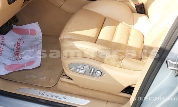 Acheter Import Voiture Porsche Macan Autre à Import - Dubai, A'ana Acheter Import Voiture Porsche Macan Autre à Import - Dubai, A'ana