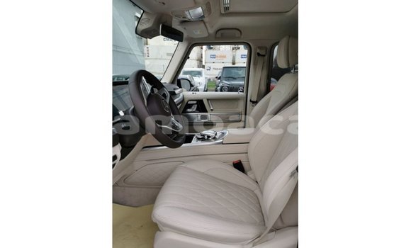 Buy Import Mercedes-Benz 190 Blue Car in Import - Dubai in A'ana Buy Import Mercedes-Benz 190 Blue Car in Import - Dubai in A'ana