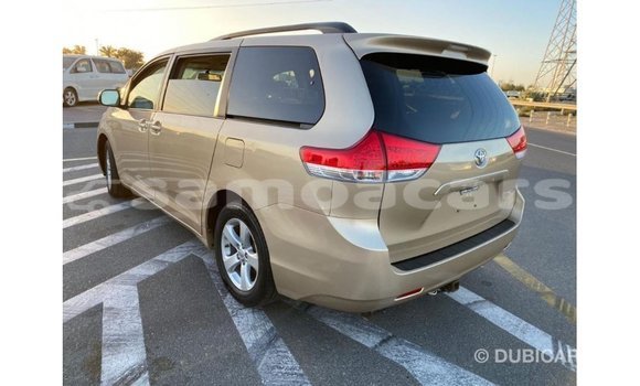Acheter Import Voiture Toyota Sienna Autre à Import - Dubai, A'ana Acheter Import Voiture Toyota Sienna Autre à Import - Dubai, A'ana