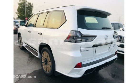 Buy Import Lexus LX White Car in Import - Dubai in A'ana Buy Import Lexus LX White Car in Import - Dubai in A'ana