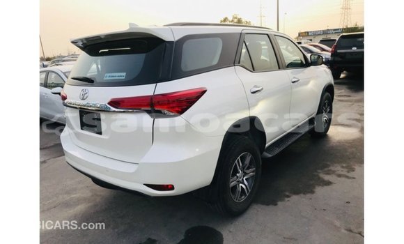 Buy Import Toyota Fortuner White Car in Import - Dubai in A'ana Buy Import Toyota Fortuner White Car in Import - Dubai in A'ana