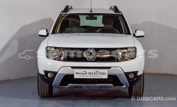 Acheter Import Voiture Renault Duster Blanc à Import - Dubai, A'ana Acheter Import Voiture Renault Duster Blanc à Import - Dubai, A'ana