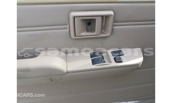 Buy Import Toyota Land Cruiser Beige Car in Import - Dubai in A'ana Buy Import Toyota Land Cruiser Beige Car in Import - Dubai in A'ana