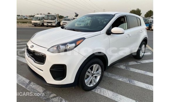 Acheter Import Voiture Kia Sportage Blanc à Import - Dubai, A'ana Acheter Import Voiture Kia Sportage Blanc à Import - Dubai, A'ana