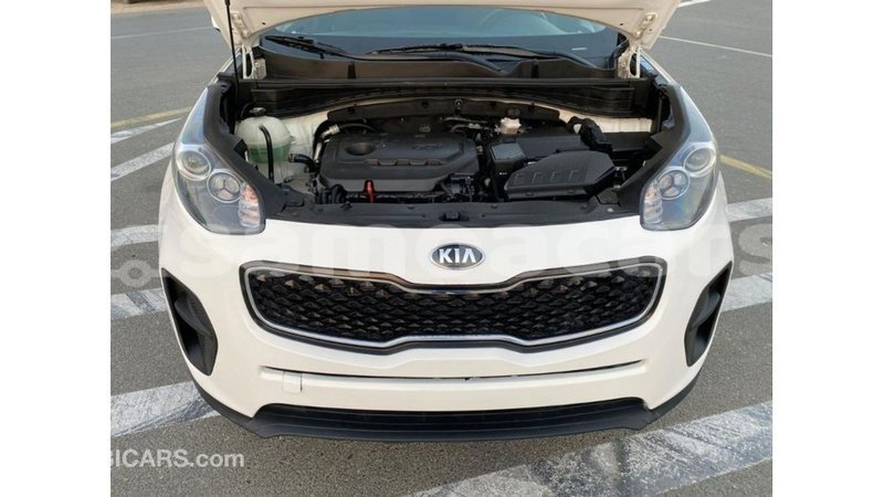 Big with watermark kia sportage a ana import dubai 4066