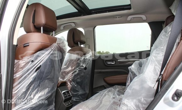 Acheter Import Voiture Renault Koleos Autre à Import - Dubai, A'ana Acheter Import Voiture Renault Koleos Autre à Import - Dubai, A'ana