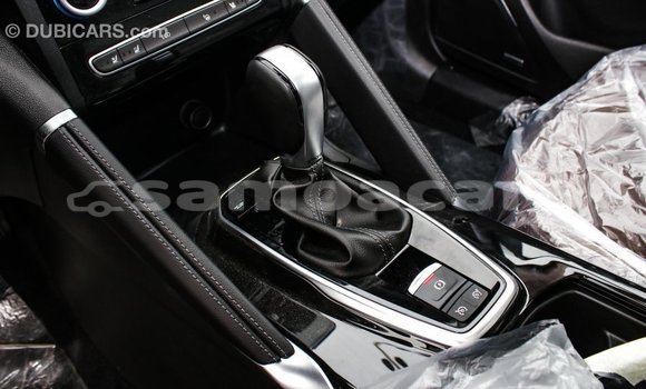 Acheter Import Voiture Renault Koleos Autre à Import - Dubai, A'ana Acheter Import Voiture Renault Koleos Autre à Import - Dubai, A'ana