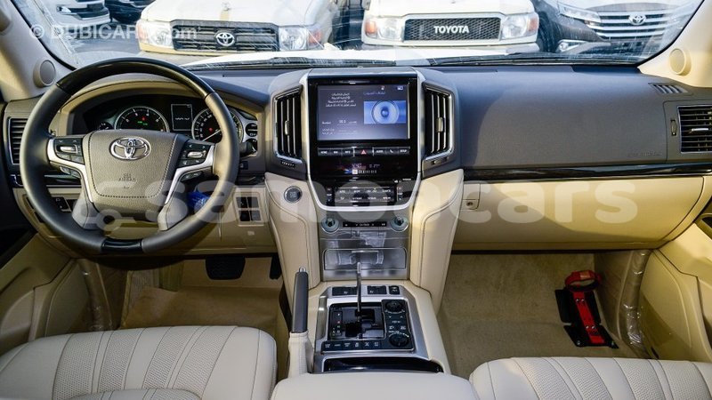 Big with watermark toyota land cruiser a ana import dubai 4098