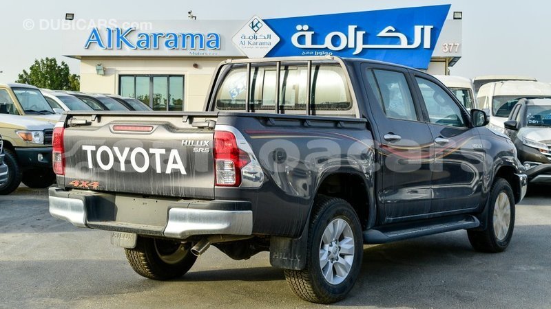 Big with watermark toyota hilux a ana import dubai 4108