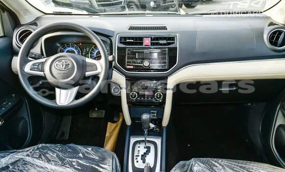 Acheter Import Voiture Toyota Rush Marron à Import - Dubai, A'ana Acheter Import Voiture Toyota Rush Marron à Import - Dubai, A'ana